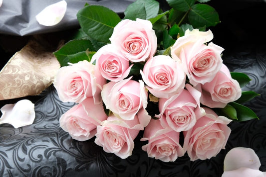 12 Pink Roses Bouquet