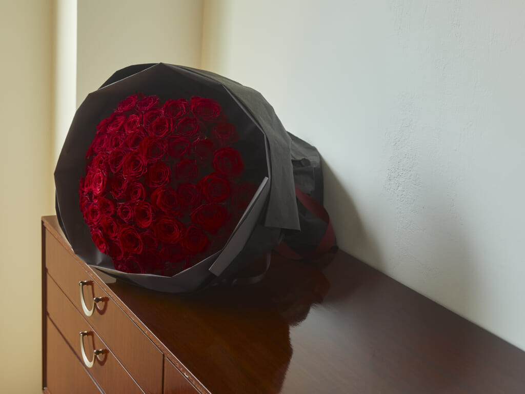60 Red Roses Bouquet